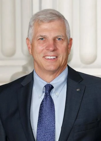 Umberg, Thomas J.
