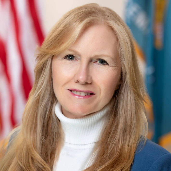 Stephanie L. Hansen