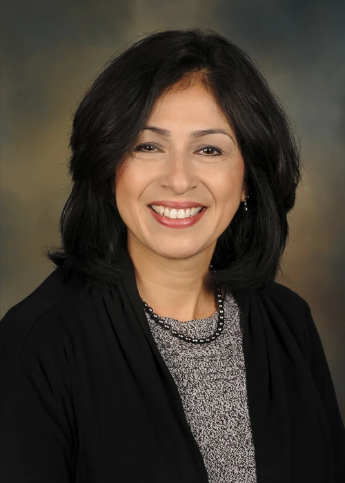 Elizabeth "Lisa" Hernandez