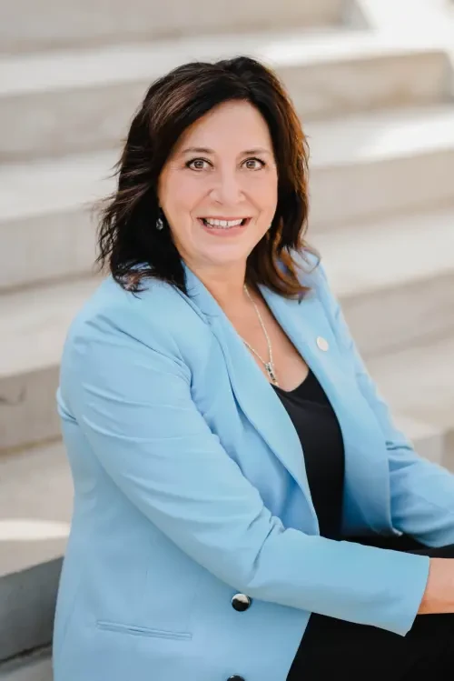 Angela Witwer