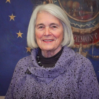 Virginia "Ginny" V Lyons